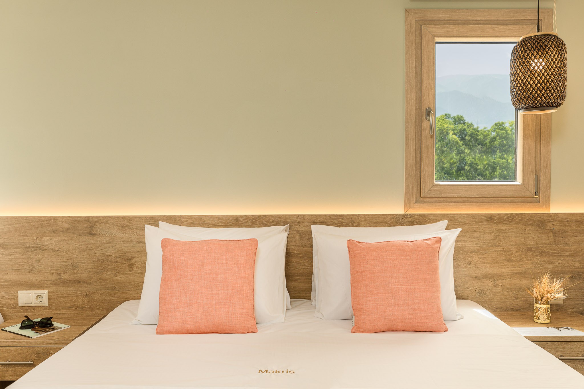 Makris Hotel