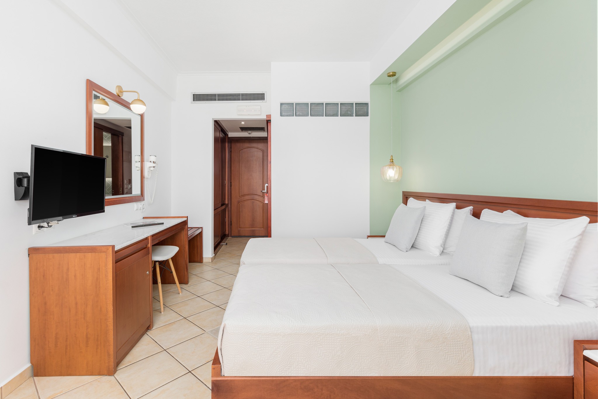 Evdion Hotel