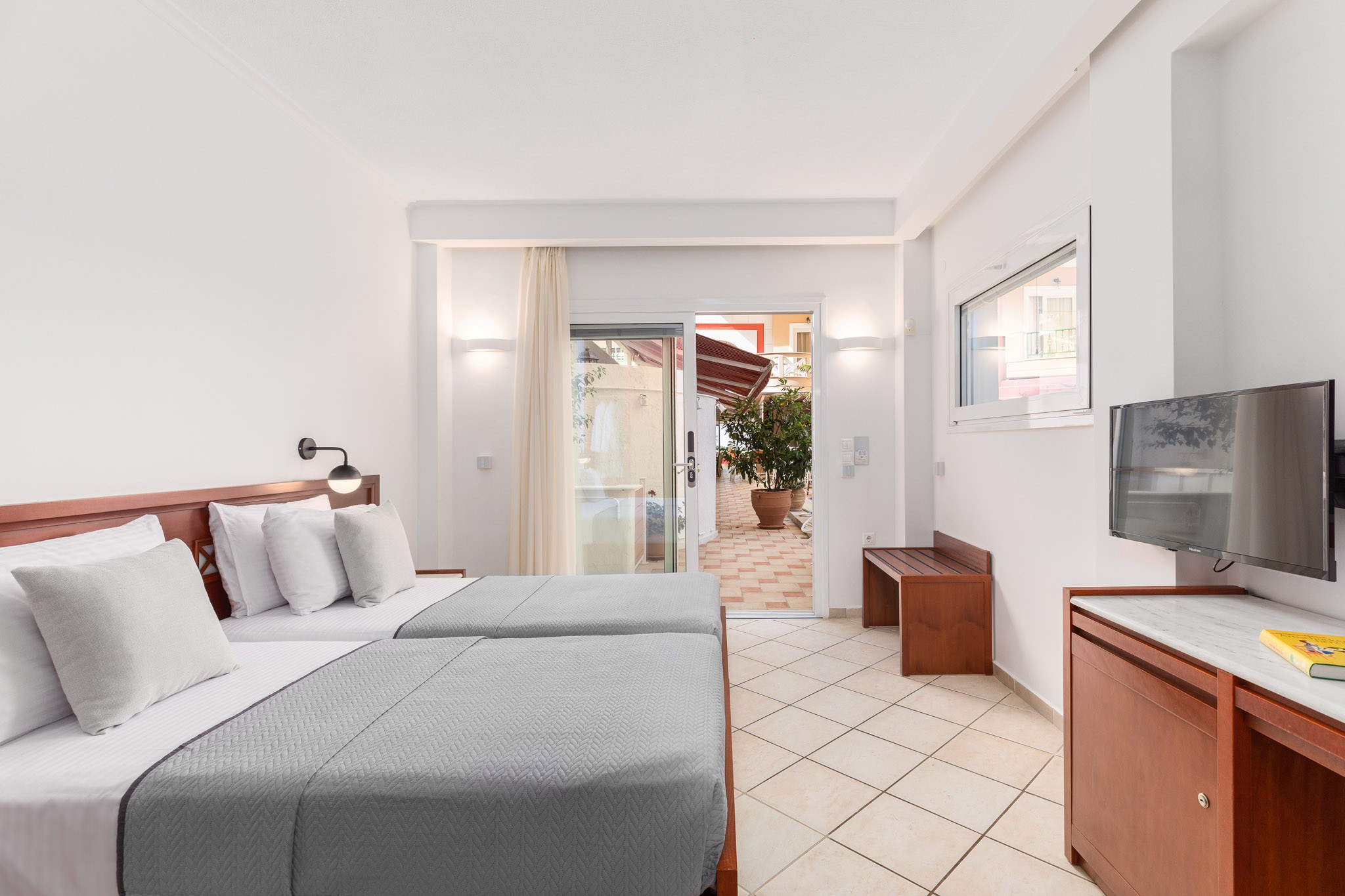 Evdion Hotel