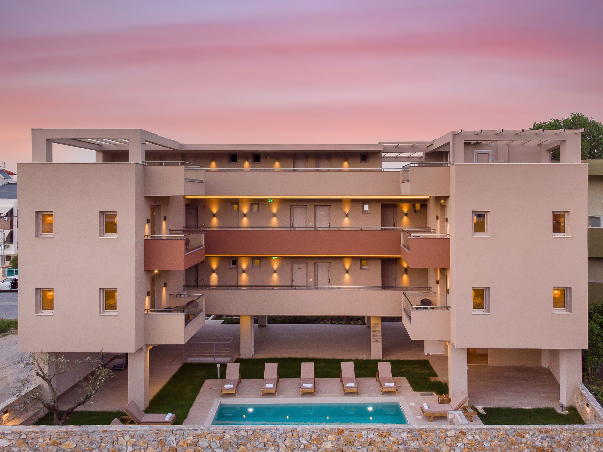 Makris Hotel