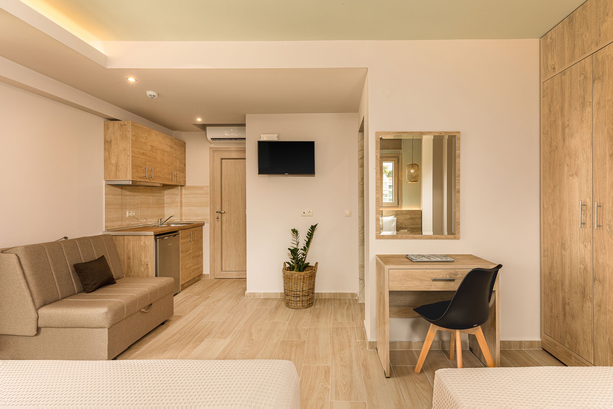Makris Hotel