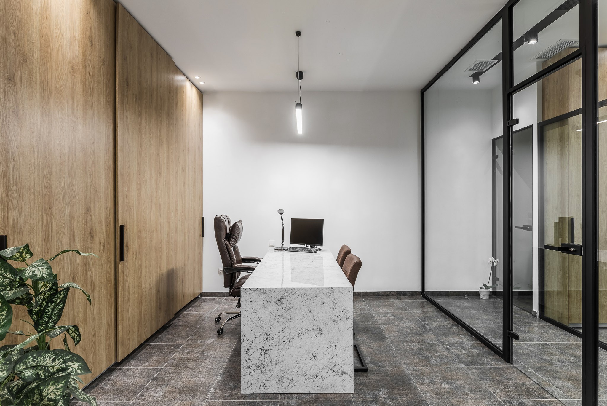 KAX Financial Office